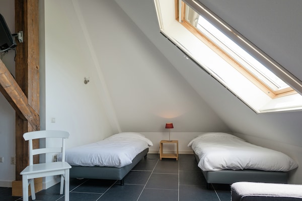 Luxe vrijstaand vakantiehuis in bosrijke Beemster voor 14 personen - thumbnail 5