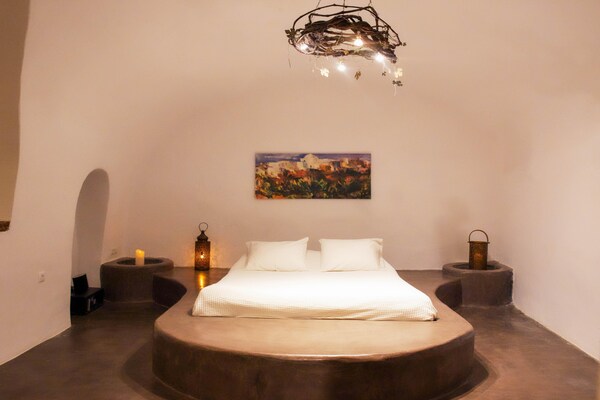 Villa Mansion Kyani met privézwembad in Megalochori, Santorini - thumbnail 3
