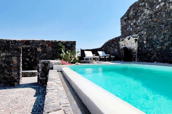 Villa Mansion Kyani met privézwembad in Megalochori, Santorini - thumbnail 2