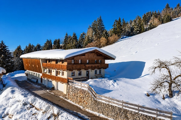Ruim chalet voor 11 personen in Hopfgarten im Brixental - thumbnail 1