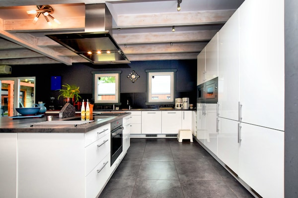 Luxe villa voor 15 personen in Manhay (Lamormenil) - thumbnail 3