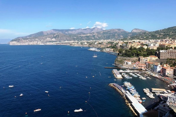 Op 1,5 km van zee: Rustiek landhuis Nunziatina in Sorrento - thumbnail 4