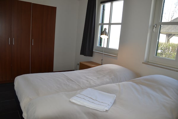 Vrijstaande rietgedekte villa aan Belterwiedemeer voor 6 personen - thumbnail 5