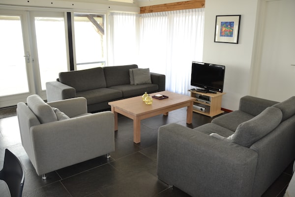Vrijstaande rietgedekte villa aan Belterwiedemeer voor 6 personen - thumbnail 2