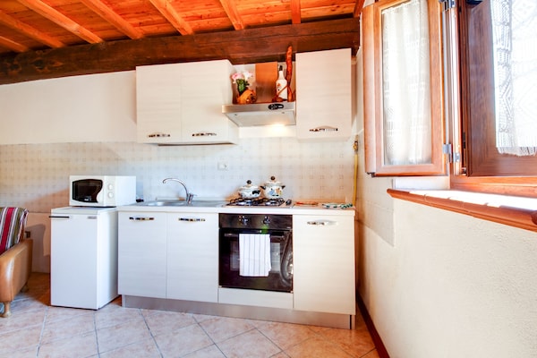 Authentiek vakantiehuis in eeuwenoude burcht bij Bagni di Lucca - thumbnail 4