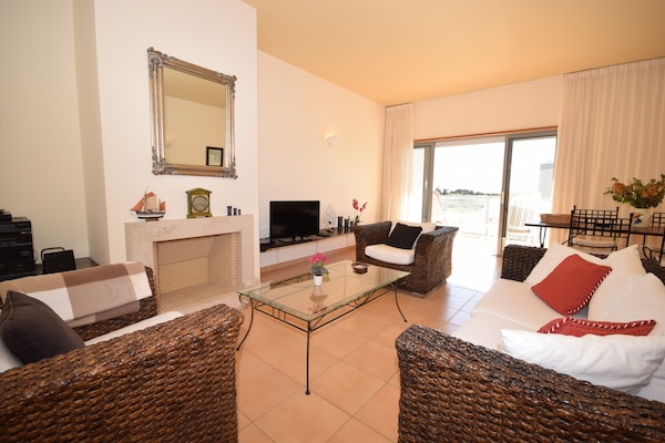 Appartement Dunas Douradas: zeezicht op 100m van de kust in Lagos - thumbnail 5