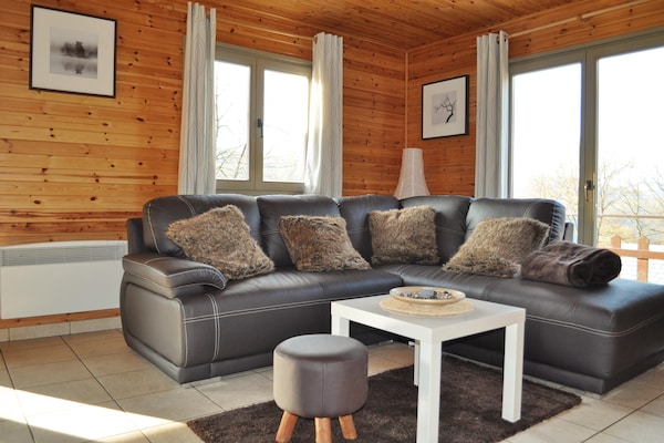 Vrijstaand vakantiehuis met sauna en bergzicht in La Roche-en-Ardenne - thumbnail 2
