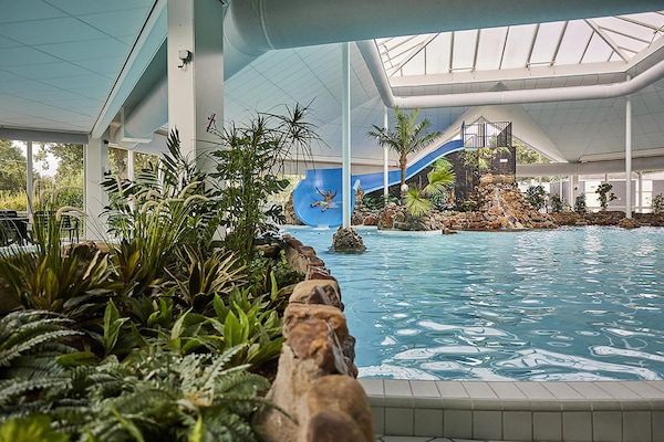 Luxe 11-persoons Limburgse boerderij met wellness op Buitenhof De Leistert - thumbnail 2