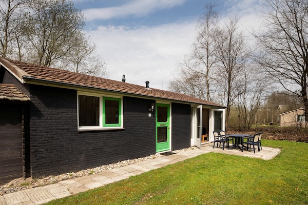 Vrijstaande bungalow in Nationaal Park Dwingelderveld, hondvriendelijk - thumbnail 3