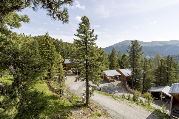 Chalet met sauna en bubbelbad op 1800m in Turracherhöhe voor 12 personen - thumbnail 5