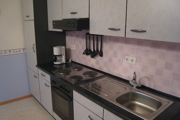 Schwalbennest: Knus appartement in het Hunsrücker bos met dierenweide - thumbnail 3