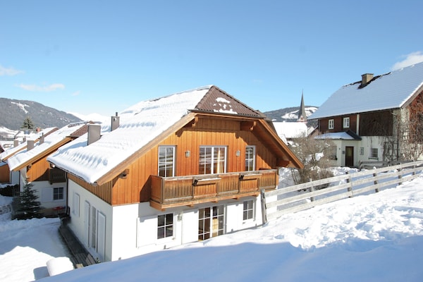 chalet-hutberg sleeps 8