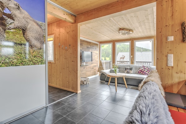 Centraal gelegen chalet aan de piste in Hohentauern - thumbnail 6