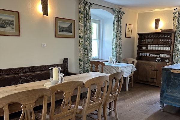 Ruim vakantiehuis voor 9 personen in de bossen van Milíre, vlakbij het Boheemse Woud - thumbnail 6