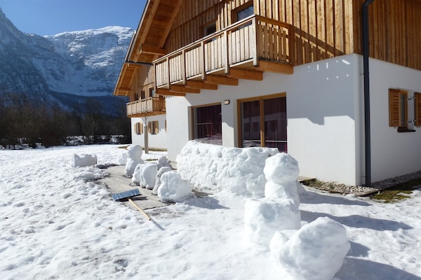 luxery-salzkammergut-chalet-3 sleeps 6