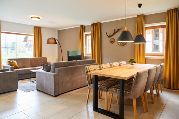 8-persoons luxe chalet met privézwembad in Obertraun - thumbnail 4