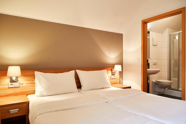 8-persoons luxe chalet met privézwembad in Obertraun - thumbnail 5