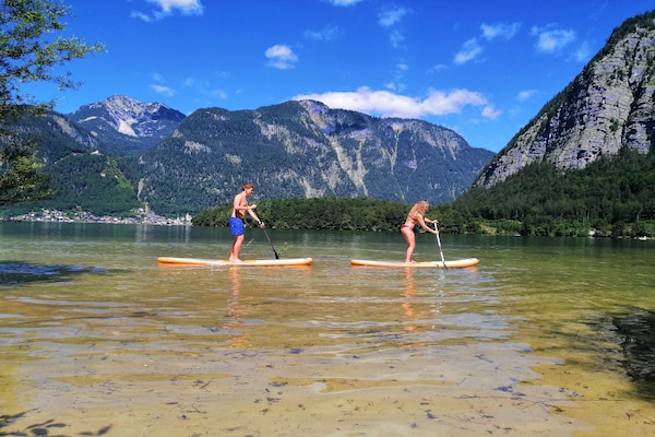 8-persoons luxe chalet met privézwembad in Obertraun - thumbnail 2