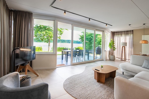 VIP Waterzicht Villa: luxe vakantiehuis direct aan de Boschmolenplas - thumbnail 3