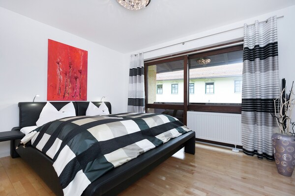Appartement met sauna & zwembad aan de rand van het bos in Ruhmannsfelden - thumbnail 4