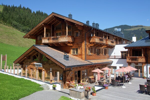 Panorama Chalet 10 in Austria - a perfect villa in Austria?