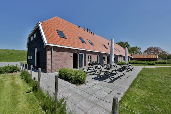 Luxe groepsboerderij Stelhoeve: 30 pers, Zeeland, 14 suites, aan zee - thumbnail 6