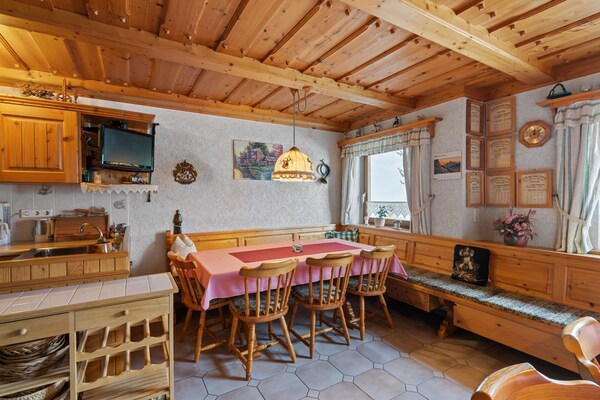 Ruim appartement in Sonnen vlakbij skilift, met tuin en boszicht - thumbnail 4