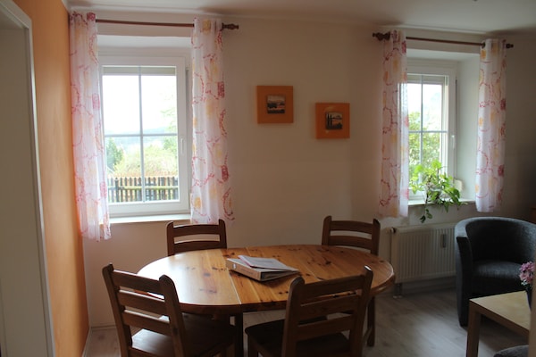 Rustiek appartement in Weißig bij Struppen, aan de rand van het bos - thumbnail 5