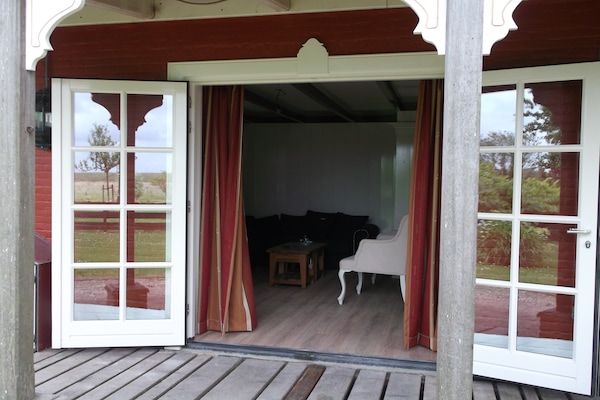 Vrijstaand vakantiehuis met hottub aan de Waddenzee - thumbnail 5