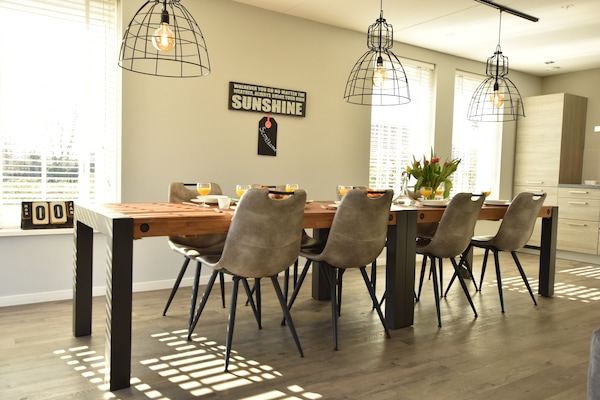 Moderne bosvilla Scoreldame: luxe vakantiehuis voor 8 personen in Schoorldam - thumbnail 4