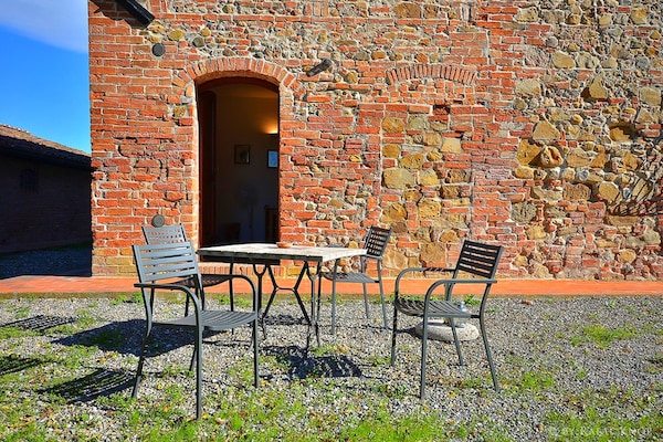 Aan het meer: Sfeervol appartement Ciclamino in Peccioli - thumbnail 5