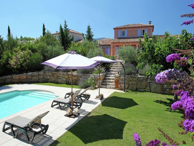 La Vallée de la Sainte Baume - Pool Ferienpark in Europa