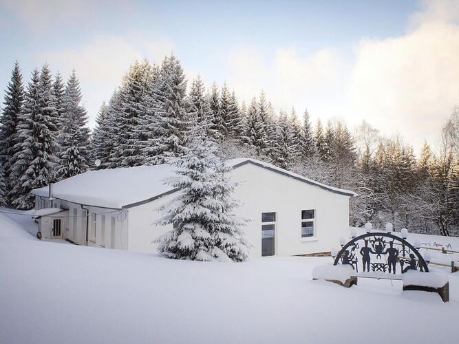 Appartements mit Außenpool und Sauna in Brei Ferienwohnung 