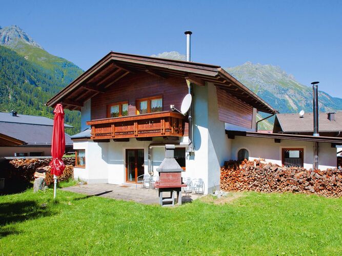 Cosy holiday home in Längenfeld Ferienhaus in Österreich