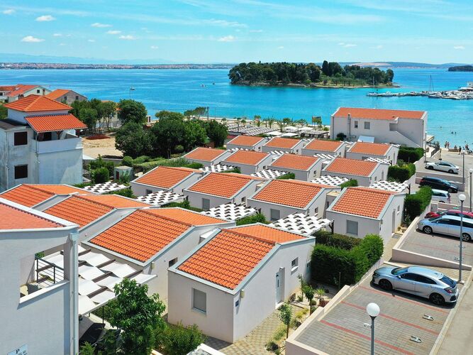 Appartements Dalmacija in Preko, Insel Ugljan, mit Ferienwohnung  kroatische Inseln