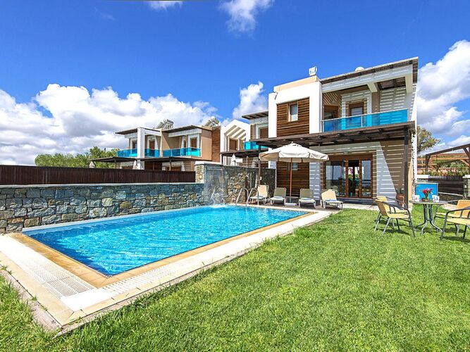 Ferienhaus in Kiotari mit einem eigenen Pool Ferienwohnung in Griechenland