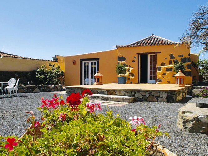 Holiday home in El Paso with a beautiful view Ferienhaus  La Palma