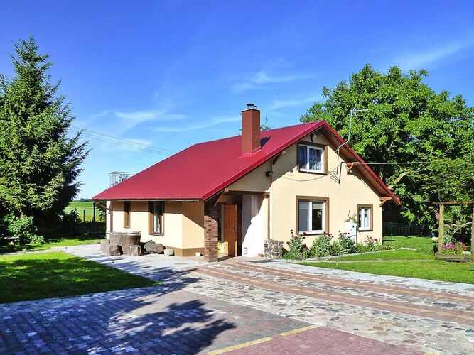 Large, detached holiday home for up to 10 people,  Ferienhaus in Polen