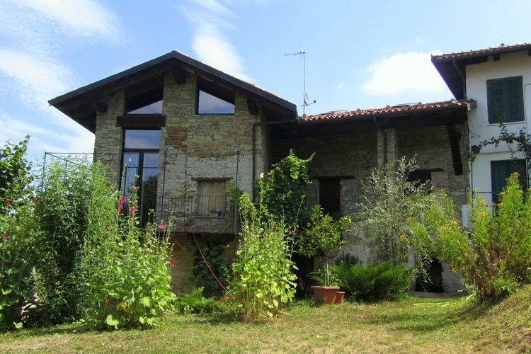 Vakantiehuizen Italie | Piemonte | Vakantiehuis te huur in Torresina met zwembad  met wifi 5 personen