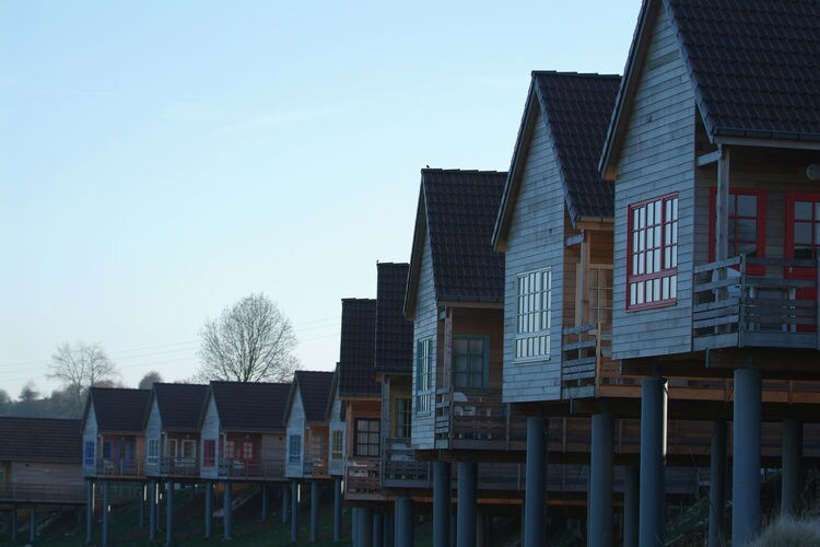 Authentiek, houten vakantiehuis in rustige, groene omgeving
