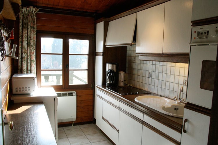 Charming chalet in Malmedy with sauna