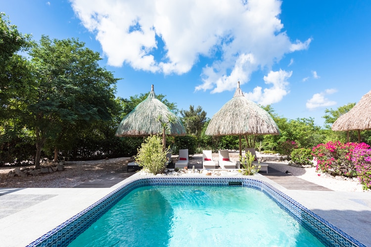 Caribbean Sea Coral Estate 6 Pers