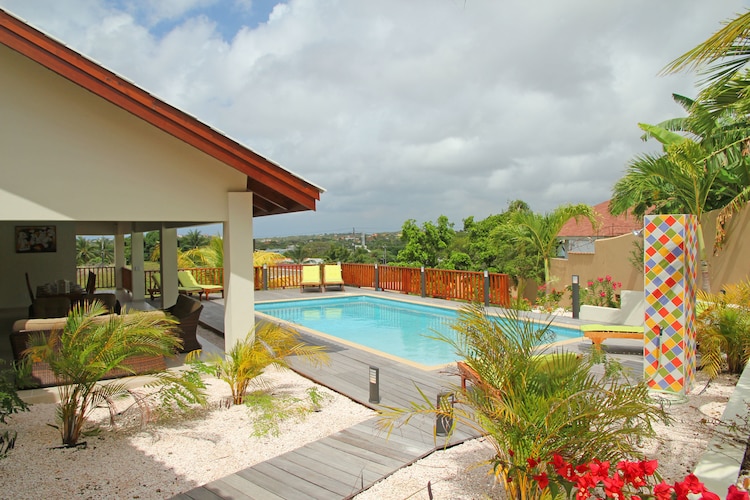 Villa Mamaya Bottelier