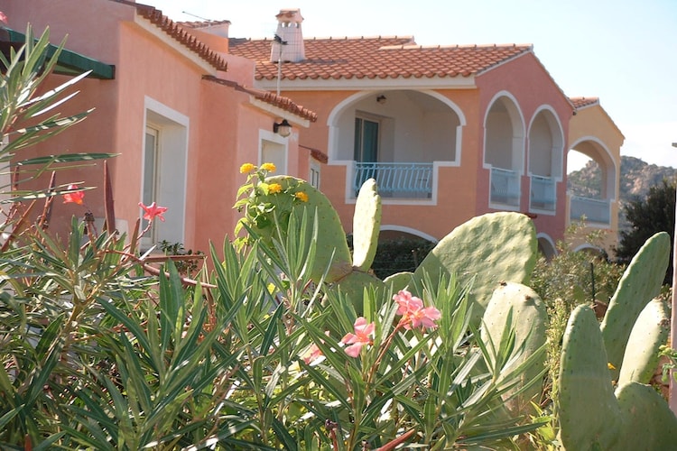 Vakantiehuizen Italie | Sardegna | Appartement te huur in San-Teodoro met zwembad  met wifi 2 personen