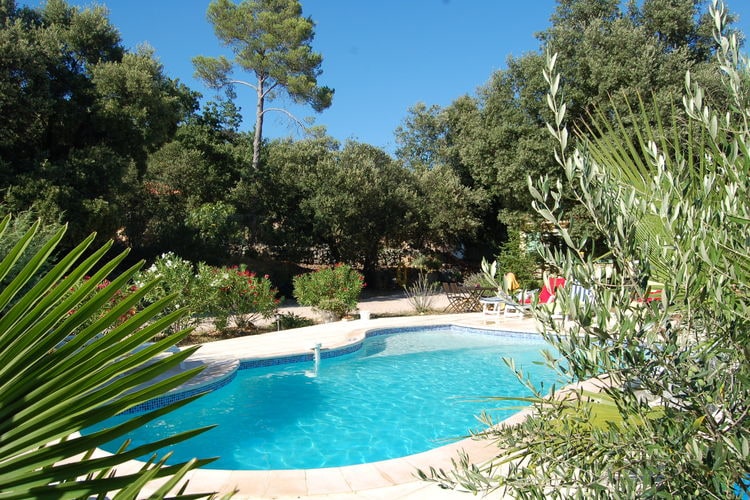 Vakantiehuizen Frankrijk | Provence-alpes-cote-d-azur | Villa te huur in Gareoult met zwembad aan zee met wifi 6 personen