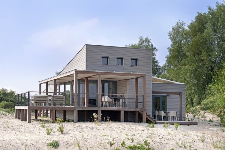 Oasis Punt-West Hotel & Beachresort 1