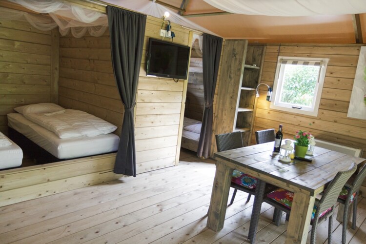 Vakantiepark de Vossenburcht 4