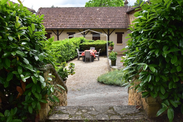 Maison de vacances  Prats du Périgord 8p