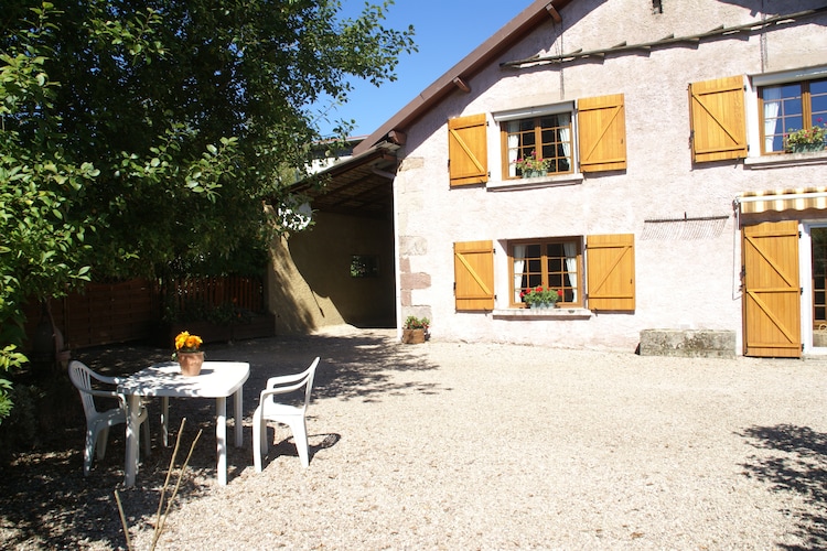 Maison de vacances - LA CHAPELLE-AUX-BOIS