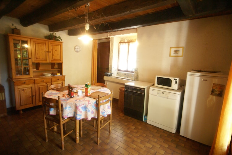Maison de vacances - LA CHAPELLE-AUX-BOIS